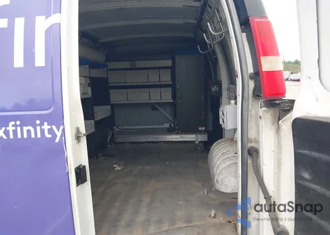 2015 Chevrolet Express 2500 Work Van из США, поврежденный, VIN 1GCWGFCF5F1168924